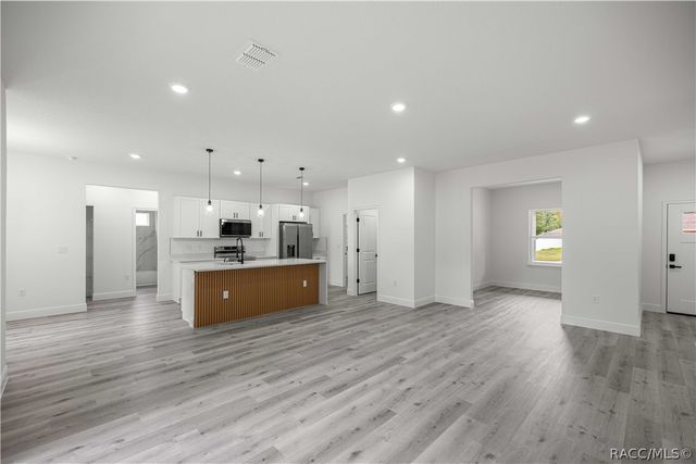 8416 N Triana Drive, Citrus Springs, FL 34434