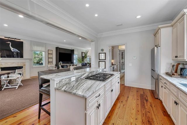 295 McIntosh Ave, St Simons Island, GA 31522