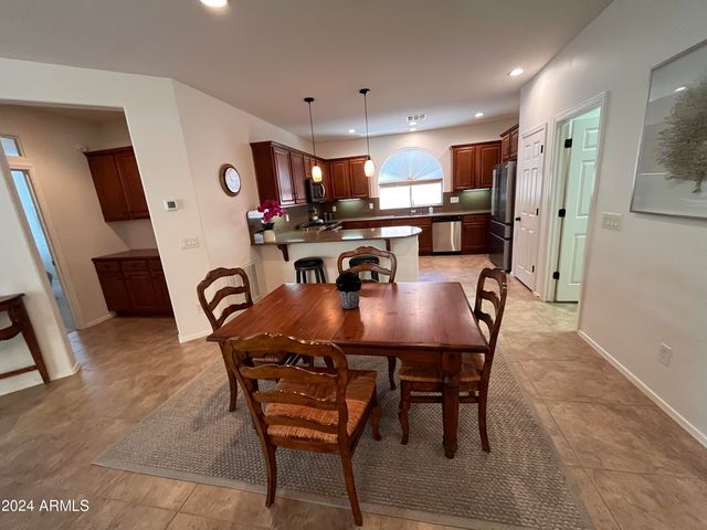 4502 E NARROWLEAF Drive, Gilbert, AZ 85298