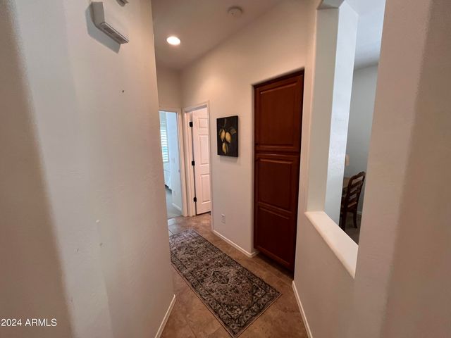 4502 E NARROWLEAF Drive, Gilbert, AZ 85298