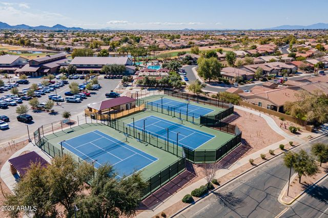 4502 E NARROWLEAF Drive, Gilbert, AZ 85298