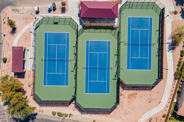 4502 E NARROWLEAF Drive, Gilbert, AZ 85298