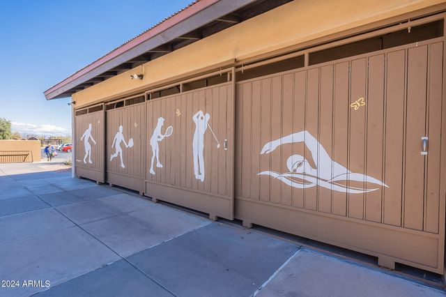 4502 E NARROWLEAF Drive, Gilbert, AZ 85298