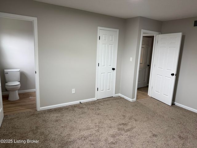 378 Dawson Hill Rd, Louisville, KY 40299