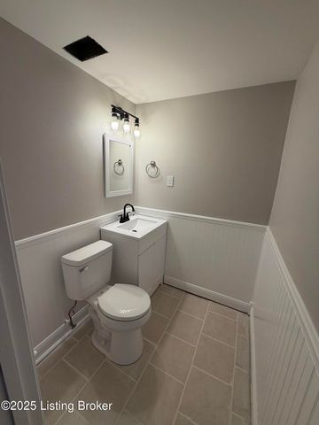 378 Dawson Hill Rd, Louisville, KY 40299