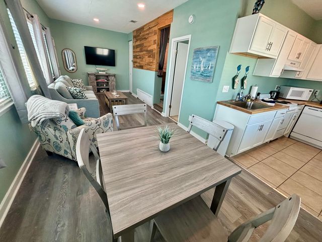 364 Bluefish Drive, 203, Fort Walton Beach, FL 32548