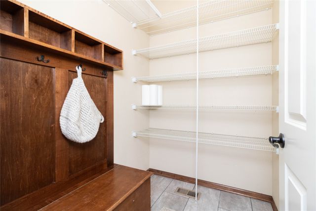 1031 Norwood Court, Norwalk, IA 50211