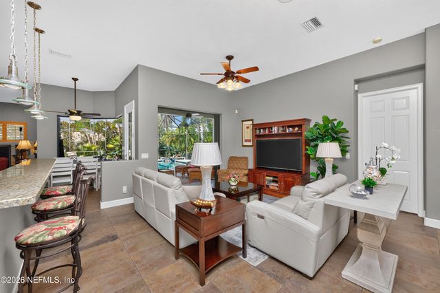 25279 PUNTA MADRYN Avenue, Punta Gorda, FL 33983