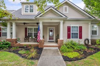 111 Galeberry Ave, Oak Ridge, TN 37830