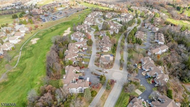 8 Caleb Ct 904, Hardyston Twp., NJ 07419