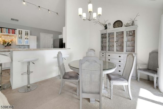 8 Caleb Ct 904, Hardyston Twp., NJ 07419