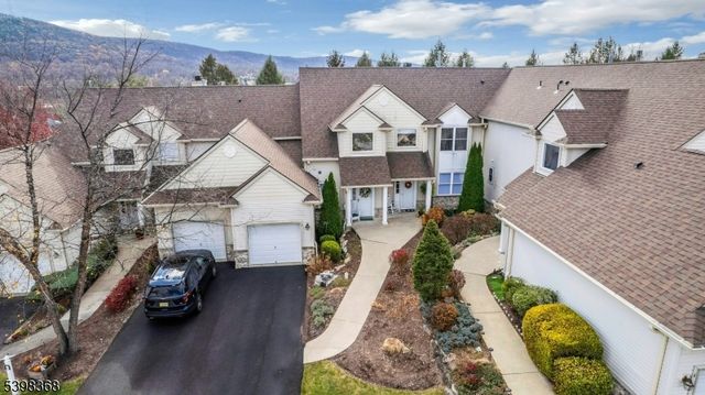 8 Caleb Ct 904, Hardyston Twp., NJ 07419