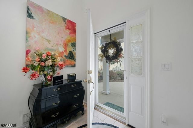 8 Caleb Ct 904, Hardyston Twp., NJ 07419