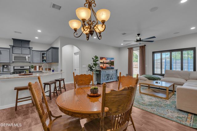 14423 LOMA ESMERALDA, El Paso, TX 79938