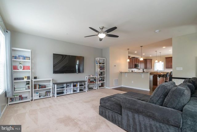 7469 TANYARD KNOLL LN, Glen Burnie, MD 21060