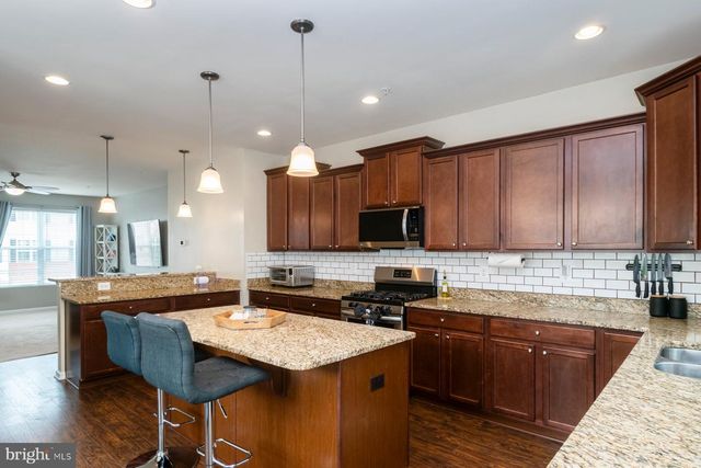 7469 TANYARD KNOLL LN, Glen Burnie, MD 21060
