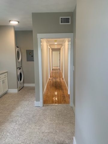 21 Macarthur St. 3, Somerville, MA 02145