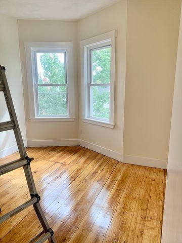 21 Macarthur St. 3, Somerville, MA 02145