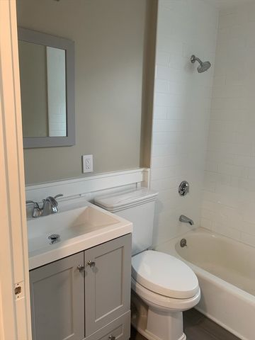 21 Macarthur St. 3, Somerville, MA 02145