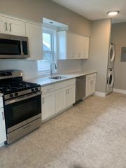 21 Macarthur St. 3, Somerville, MA 02145