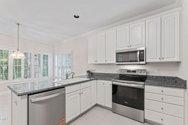1209 Wedgeland Drive, Raleigh, NC 27615
