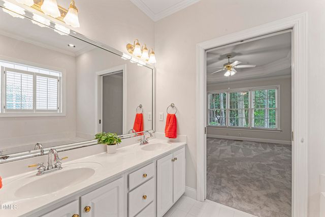 1209 Wedgeland Drive, Raleigh, NC 27615