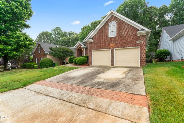 1209 Wedgeland Drive, Raleigh, NC 27615