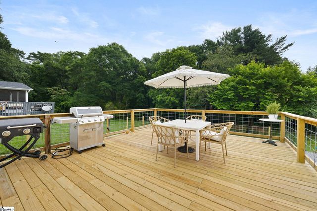 50 Coastine Drive, Inman, SC 29349