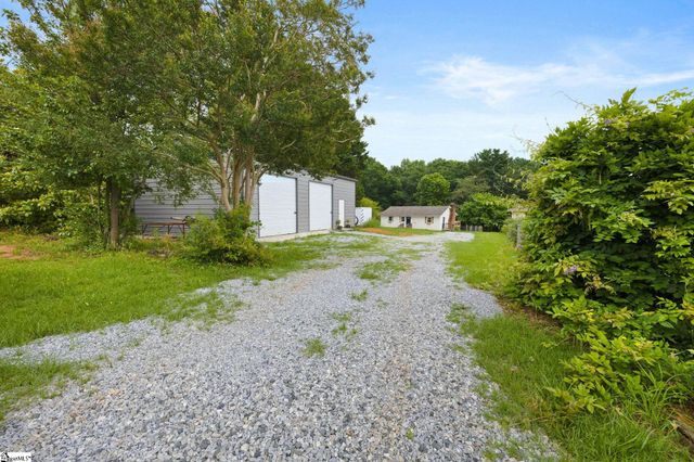 50 Coastine Drive, Inman, SC 29349