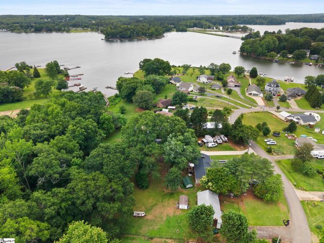 50 Coastine Drive, Inman, SC 29349