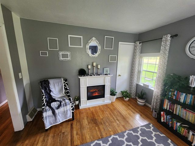 31473 county highway O Road, Muscoda, WI 53573