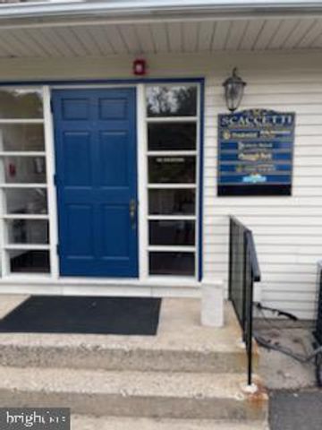 91 S MAIN ST, Yardley, PA 19067