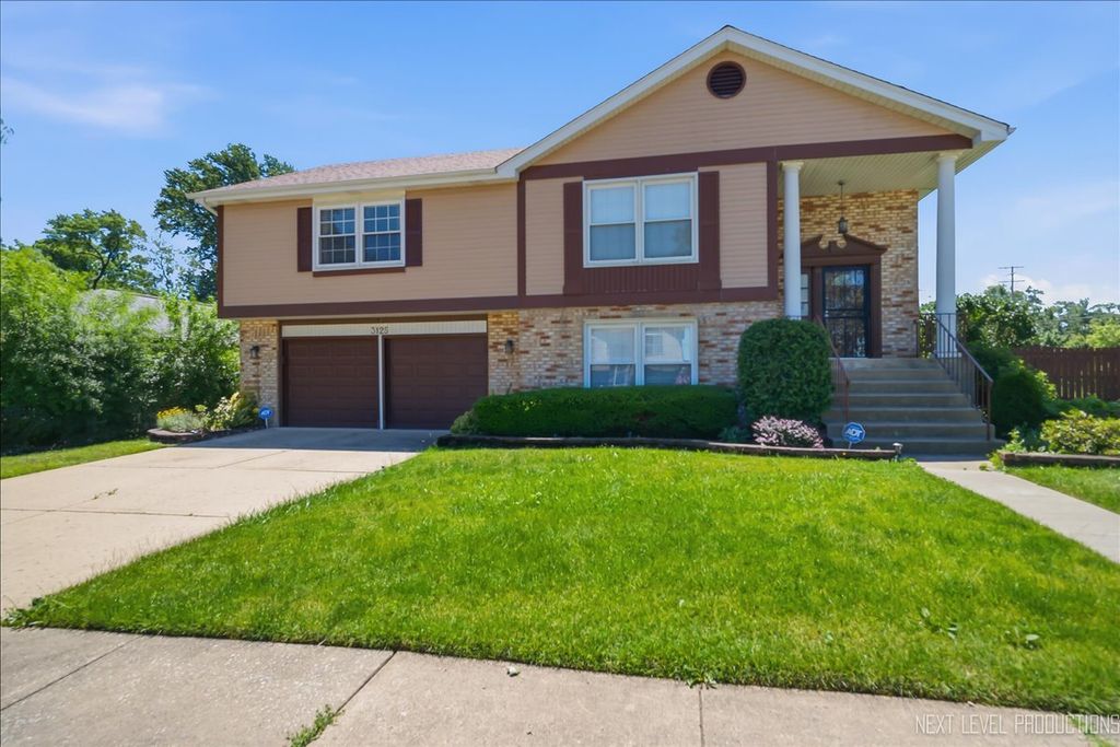 3125 Shagbark Lane, Hazel Crest, IL 60429