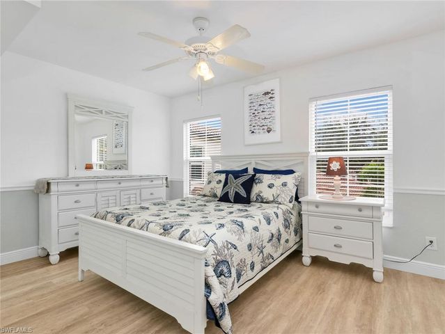 1100 Diamond CIR 1104, Naples, FL 34110