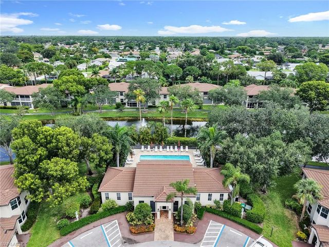 1100 Diamond CIR 1104, Naples, FL 34110