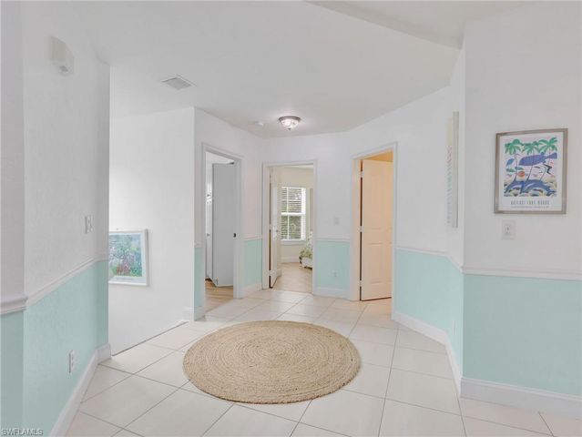 1100 Diamond CIR 1104, Naples, FL 34110