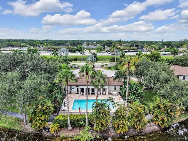 1100 Diamond CIR 1104, Naples, FL 34110