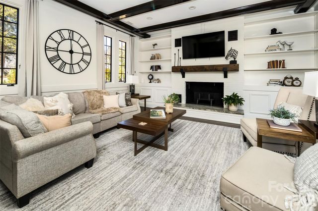 72 Windsor Road, Asheville, NC 28804