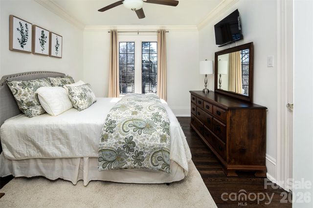 72 Windsor Road, Asheville, NC 28804