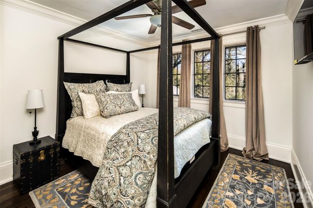 72 Windsor Road, Asheville, NC 28804