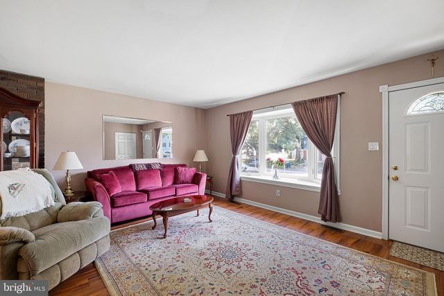 129 DUNSINANE DR, New Castle, DE 19720