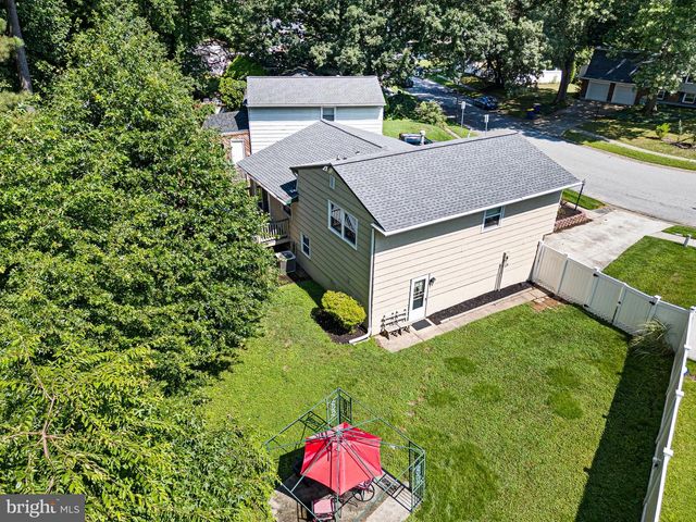 129 DUNSINANE DR, New Castle, DE 19720