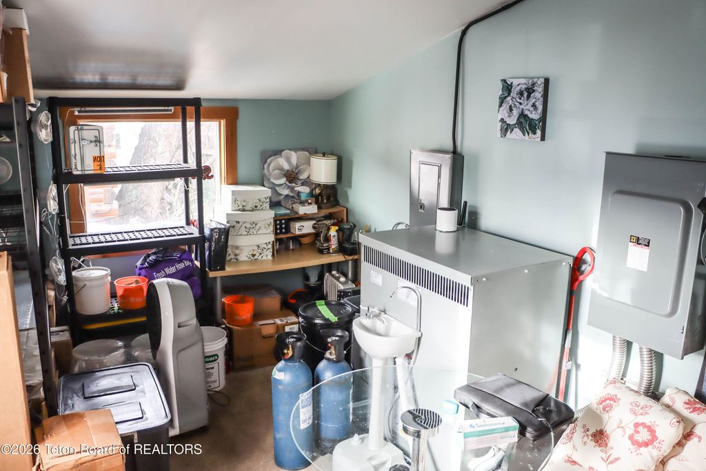 461 S PINE Street, Pinedale, WY 82941 photo 13