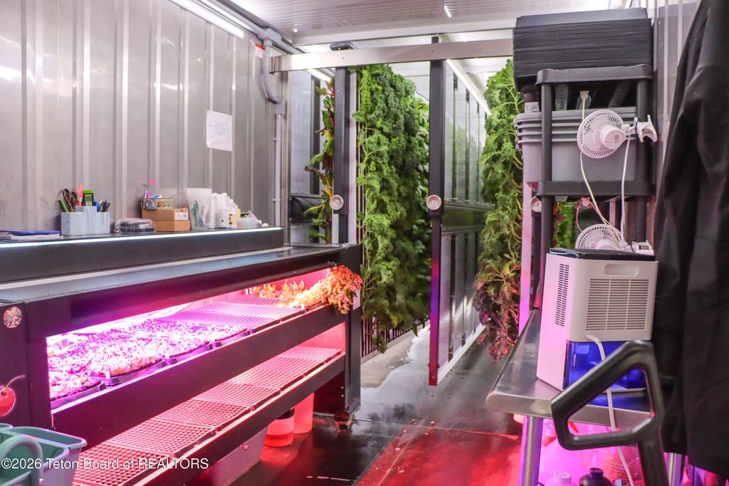 461 S PINE Street, Pinedale, WY 82941 photo 14