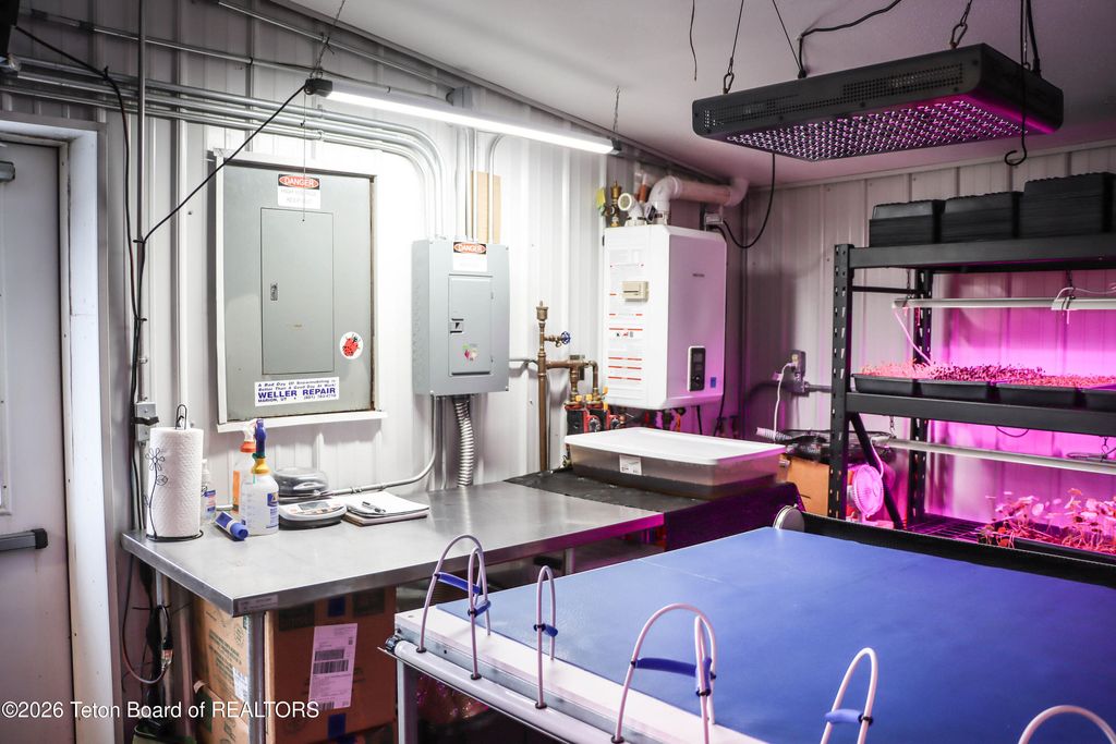 461 S PINE Street, Pinedale, WY 82941 photo 23