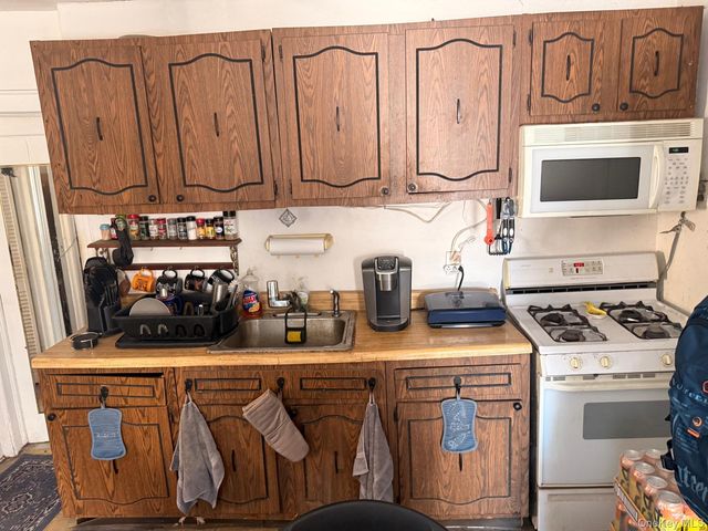 95-28 103rd Street, Ozone Park, NY 11416