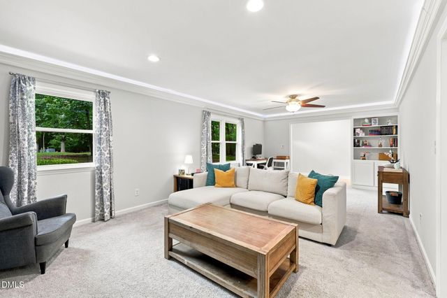 7614 Fawnbrook Drive, Hillsborough, NC 27278