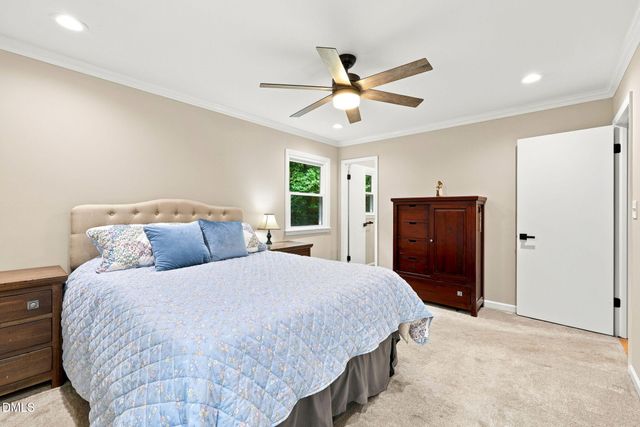 7614 Fawnbrook Drive, Hillsborough, NC 27278