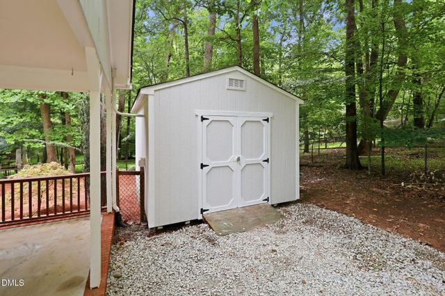 7614 Fawnbrook Drive, Hillsborough, NC 27278