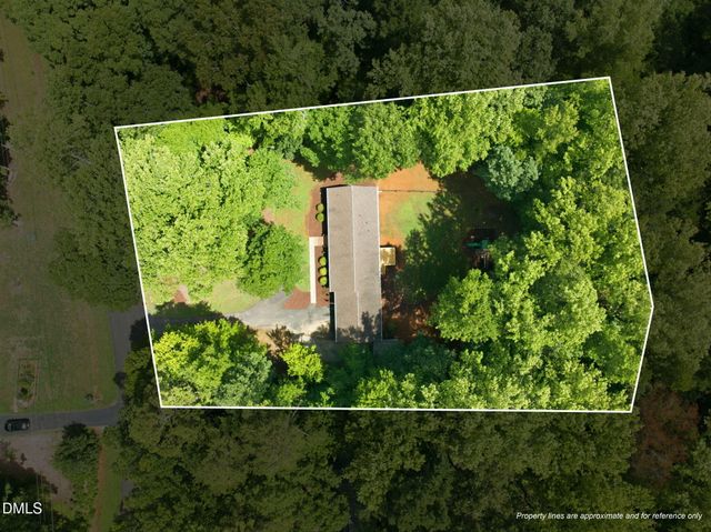 7614 Fawnbrook Drive, Hillsborough, NC 27278